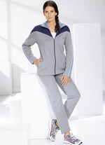 Freizeitanzug mit zwei Hosen 