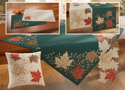 Herbstliche Tisch- und Raumdekoration mit aufwendigen Applikationen 