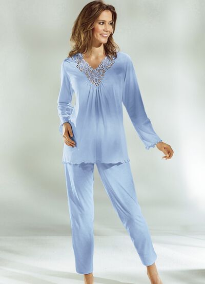 Pyjama, Langarm mit V-Ausschnitt und Spitze 