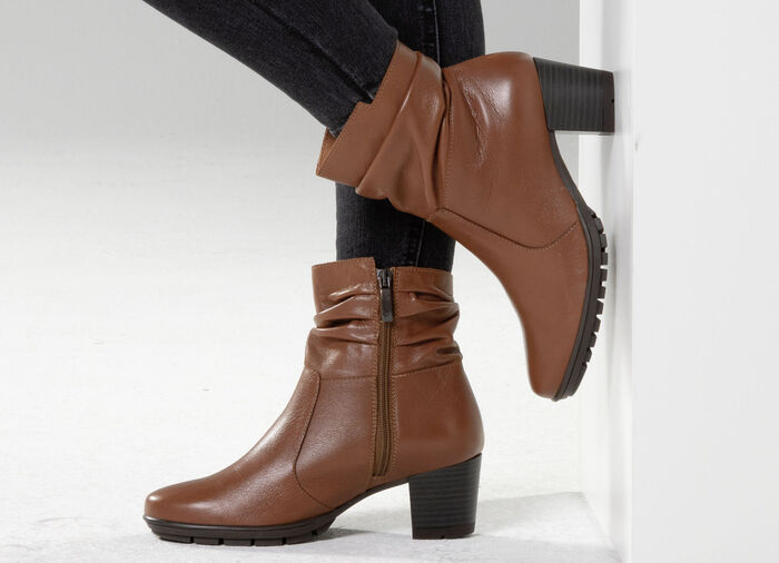 ELENA EDEN, modische Damen-Stiefeletten, Weite G, mit herausnehmbarem Fussbett COGNAC