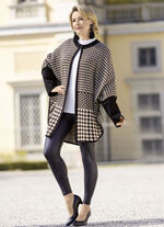 Poncho in offener Form 