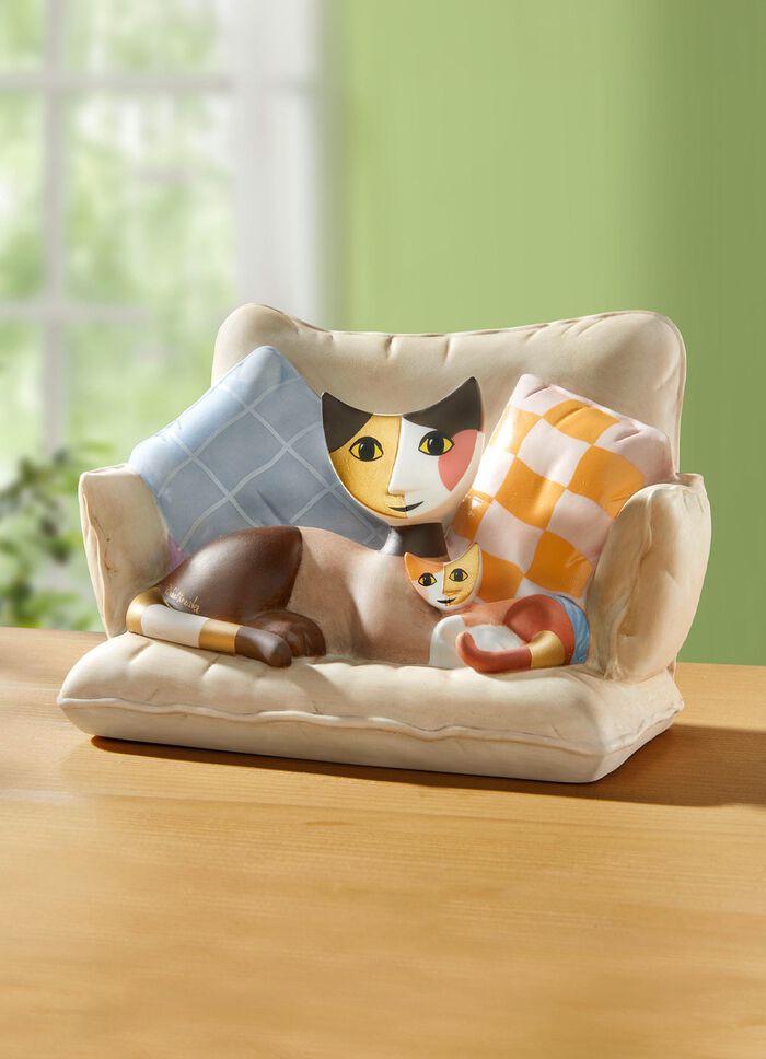 Katzenmama auf Sofa aus der Rosina-Wachtmeister-Kollektion 