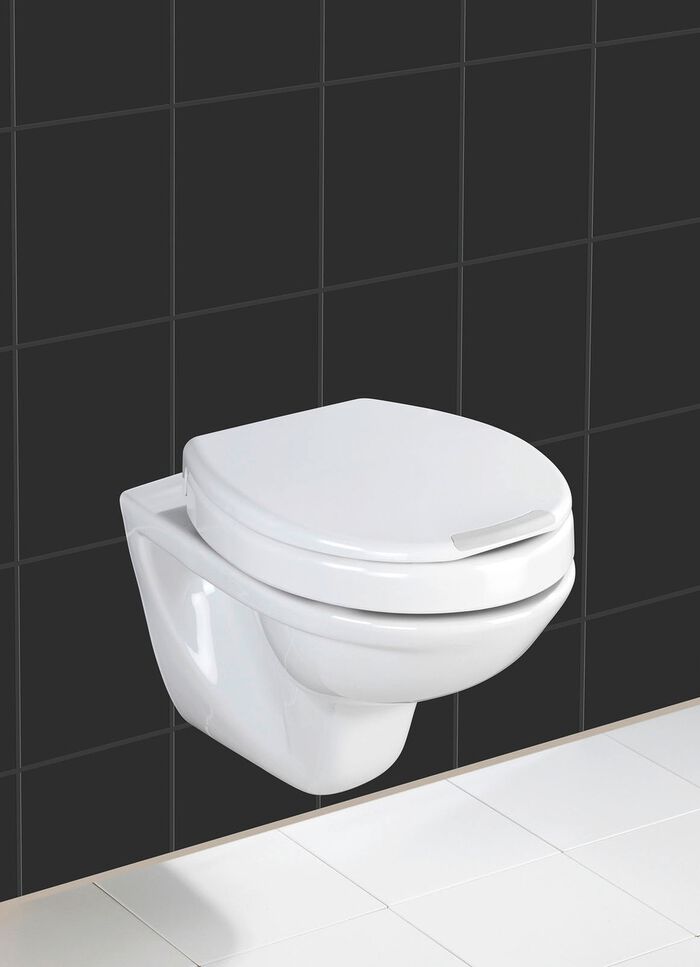 WC-Sitz mit Sitzfl&auml;chenerh&ouml;hung 