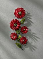 Wanddekoration mit Blumen 