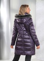 Kurzmantel mit L&auml;ngssteppung seitlich 