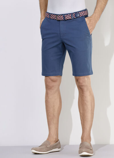 Lässige «Redpoint»-Bermudas mit Stoffgürtel in 3 Farben 