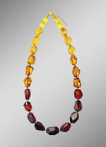 Edle Halskette mit Bernstein und H&auml;matit 