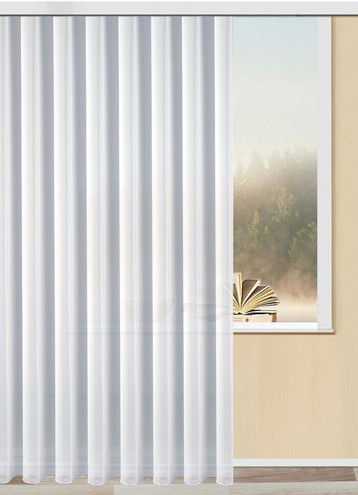 Store mit Faltenband 1:2,5 und Bleibandabschluss. 