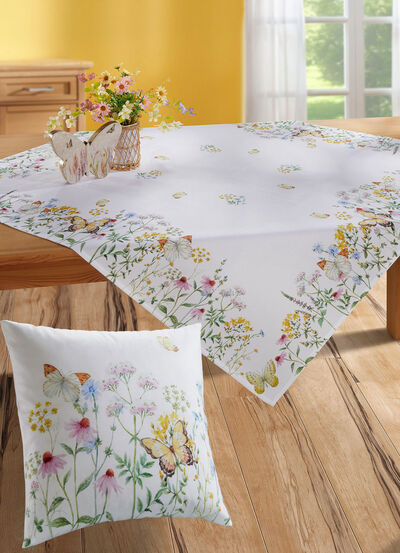 Herrliche Tischdecke mit Frühlingsmotiven 