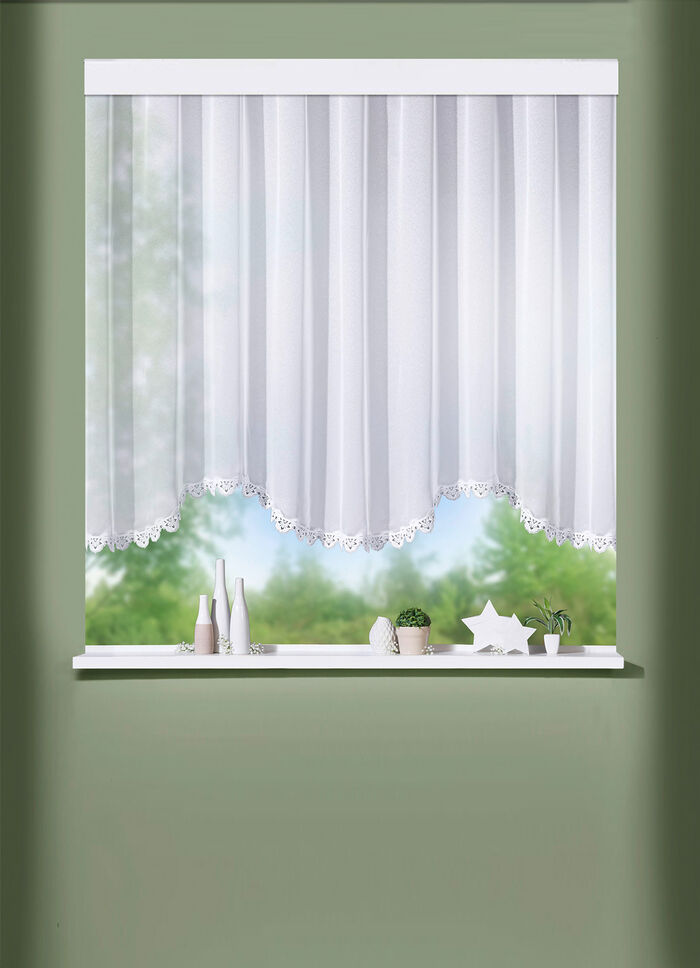 Blumenfenster-Vorhang aus echter Plauener Spitze 