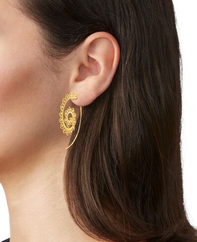 Filigrane Ohrringe aus Gold 