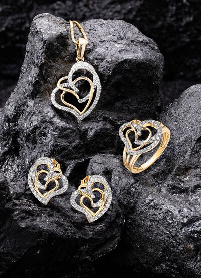 Herz-Damenring mit 68 Diamanten 