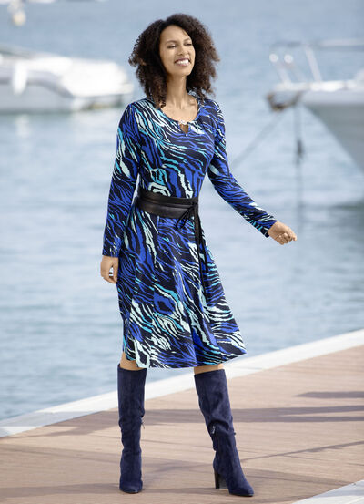 Kleid in Schlupfform 