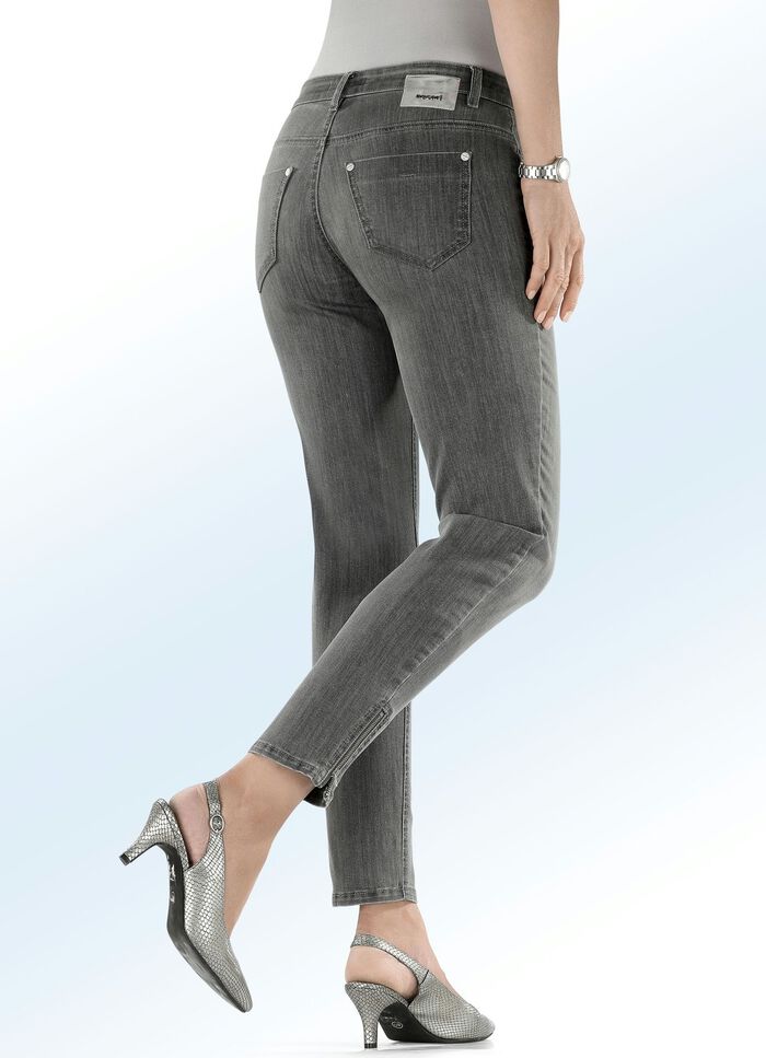 Magic-Jeans mit modischen Reissverschl&uuml;ssen an den Beinabschl&uuml;ssen 