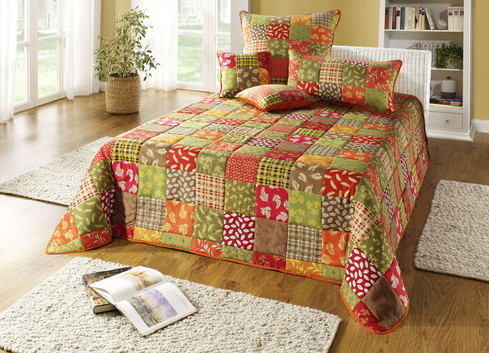 Tagesdecke und Kissenbezüge in Patchwork-Optik ORANGE-GRÜN