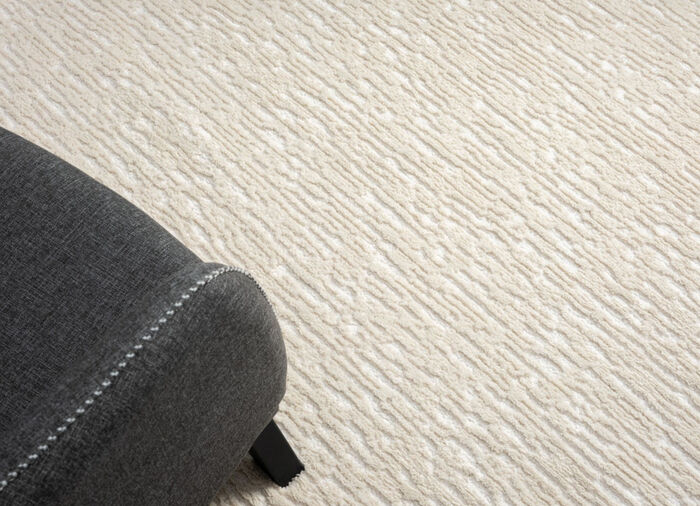 Pflegeleichte Brücken und Teppiche aus synthetischen Material-Mix 