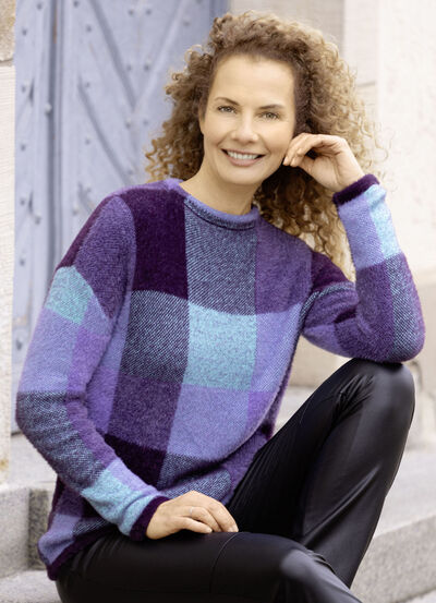 Pullover aus haarigem Effektgarn 