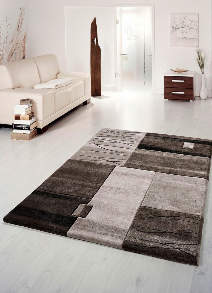 Br&uuml;cken, Galerie und Teppiche mit handgef&uuml;hrtem Konturenschnitt 