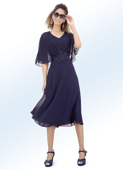 Kleid mit Spitzenapplikation und Zierperlen 