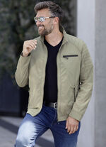 Kurzjacke von «Gate One» 