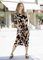 Kleid mit Bindegürtel 