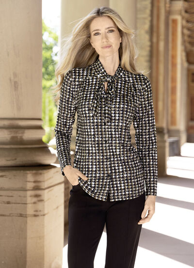 Shirtbluse mit Hahnentrittmuster  Shirtbluse mit Hahnentrittmuster