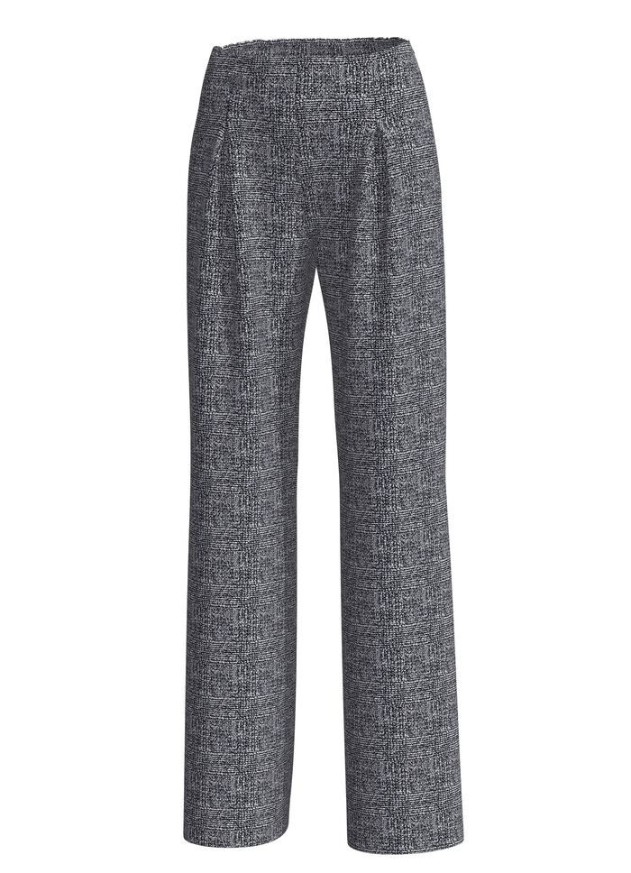 Hose mit aktueller Beinweite 