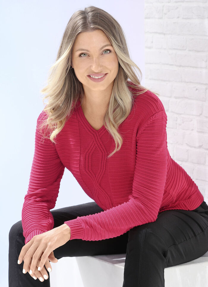 Pullover mit streckender Zopfstruktur 