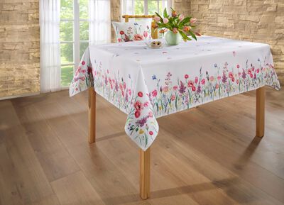 Fr&uuml;hlingshafte Tisch- und Raumdekoration 