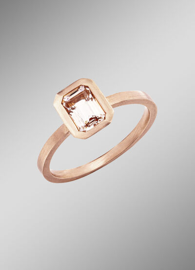 Mattierter Damenring mit echt Morganit 