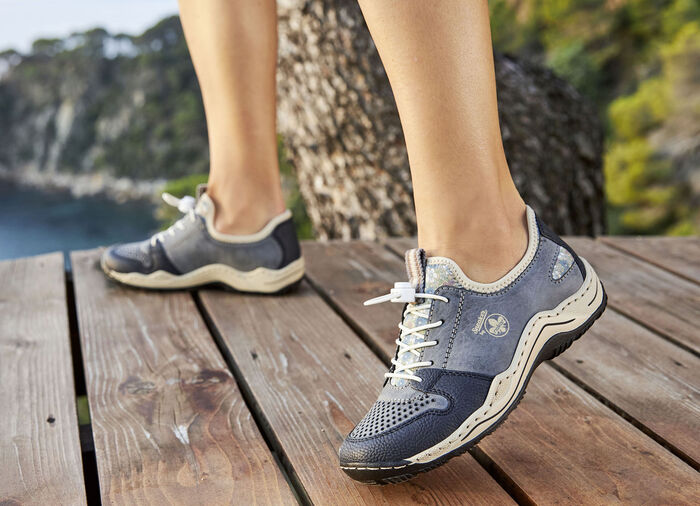 Rieker, sportliche Damen-Sneaker, mit herausnehmbarem Fussbett JEANS-BEIGE