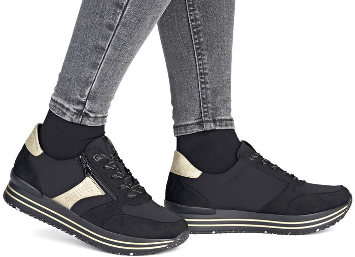 Remonte, trendige Damen-Sneaker, Weite G, mit herausnehmbarem Fussbett SCHWARZ-GOLD