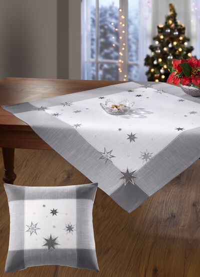 Tisch- und Raumdekoration mit Sternendessin 