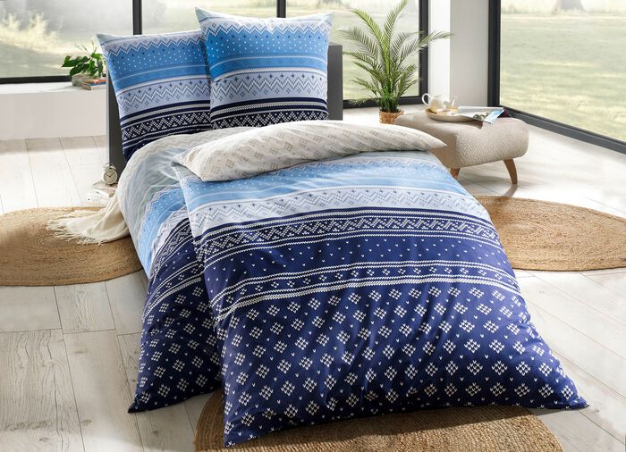 Bettw&auml;sche-Garnitur in moderner Farbgebung 