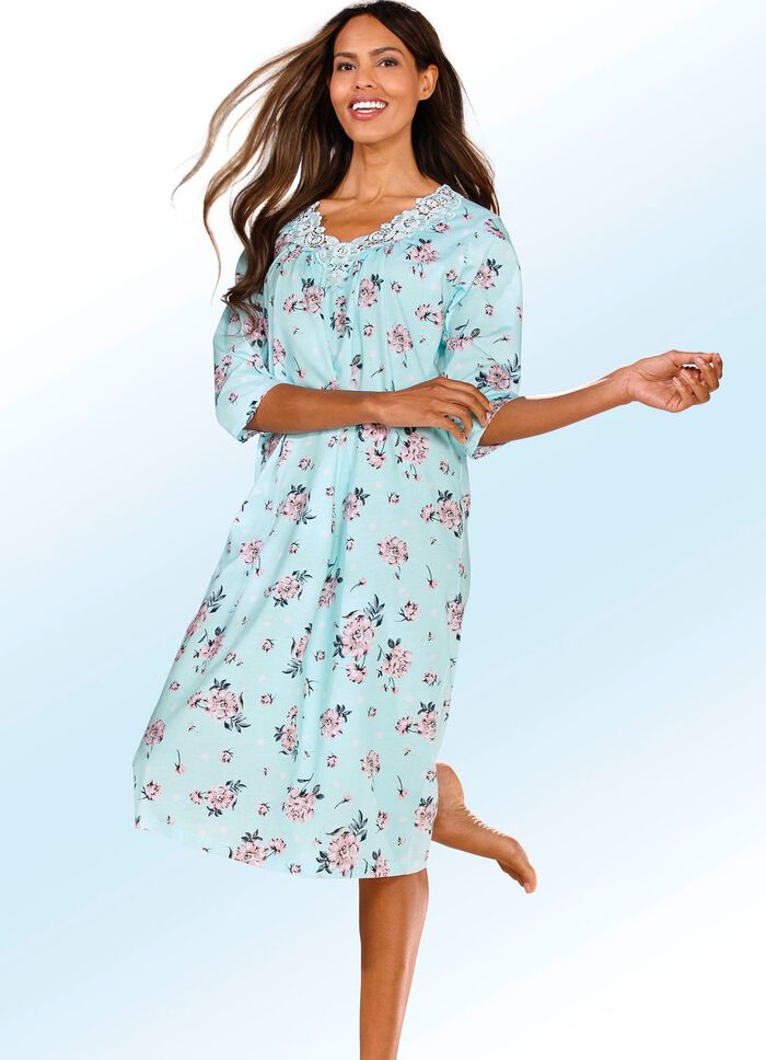 Nachthemd mit Raffungen und 3/4-langen &Auml;rmeln 