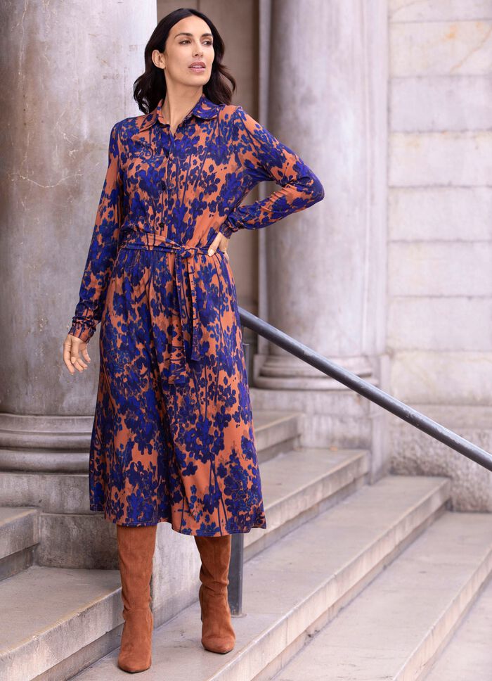 Kleid mit Bindegürtel 